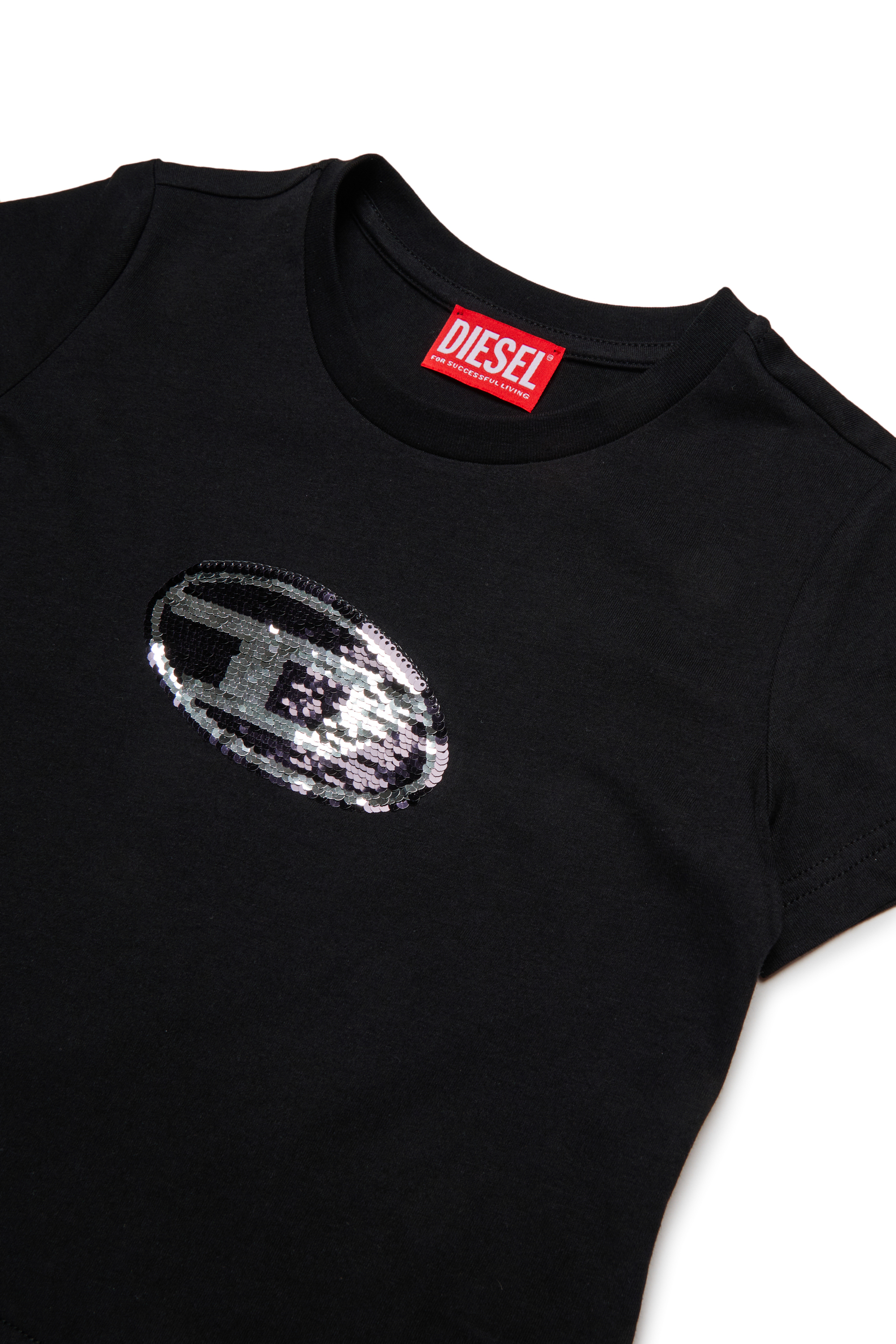 TSEQUINSG, Negro